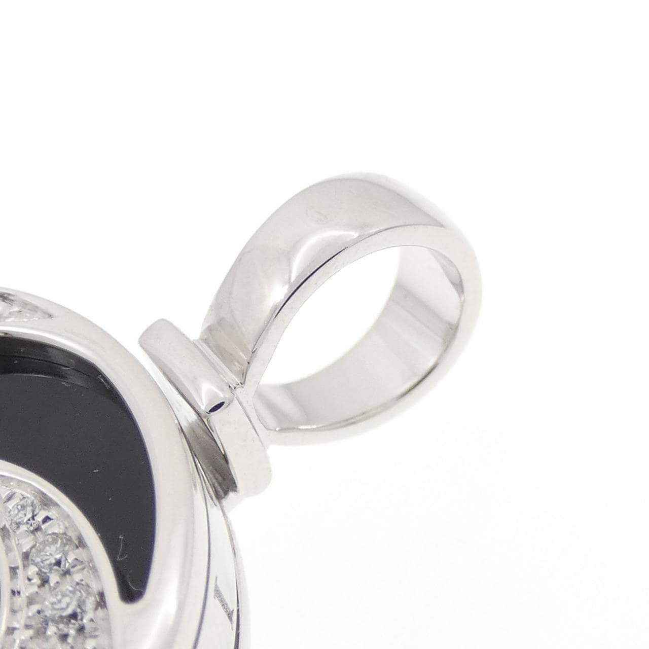 BVLGARI Optical Pendant
