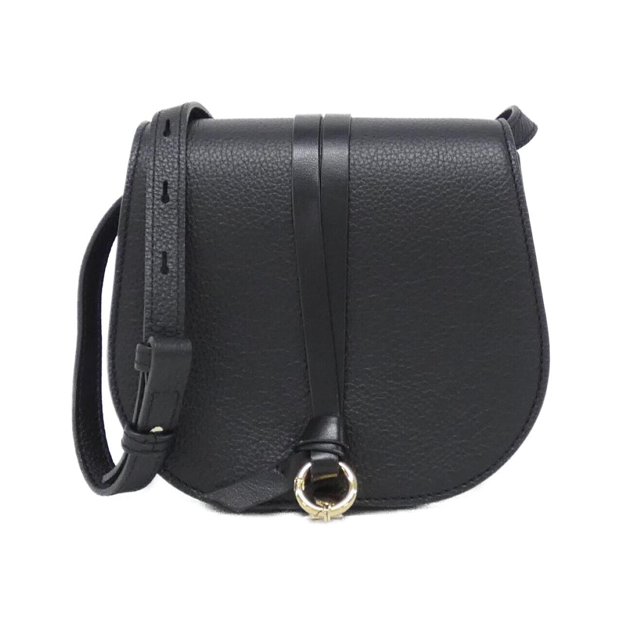 クロエ アルファベット CHC22AP757 F57 ショルダーバッグ