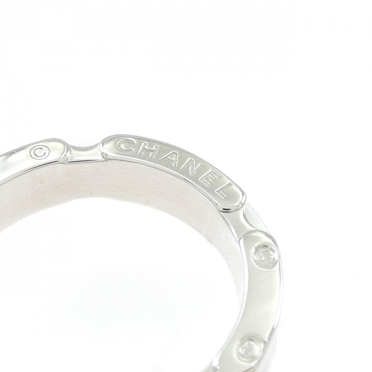 CHANEL Ultra系列戒指