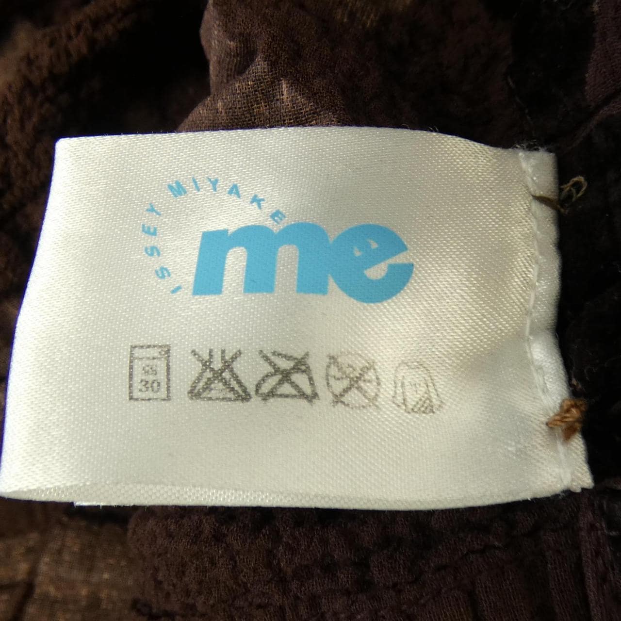 ミーイッセイミヤケ me ISSEY MIYAKE MI34FF862 パンツ