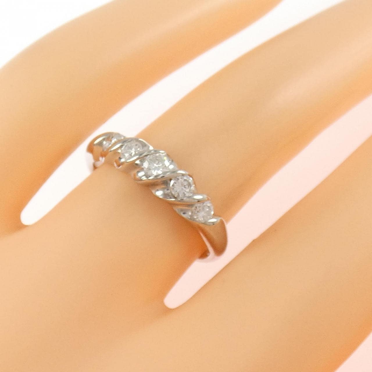 PT900 ダイヤモンド リング 0.31CT