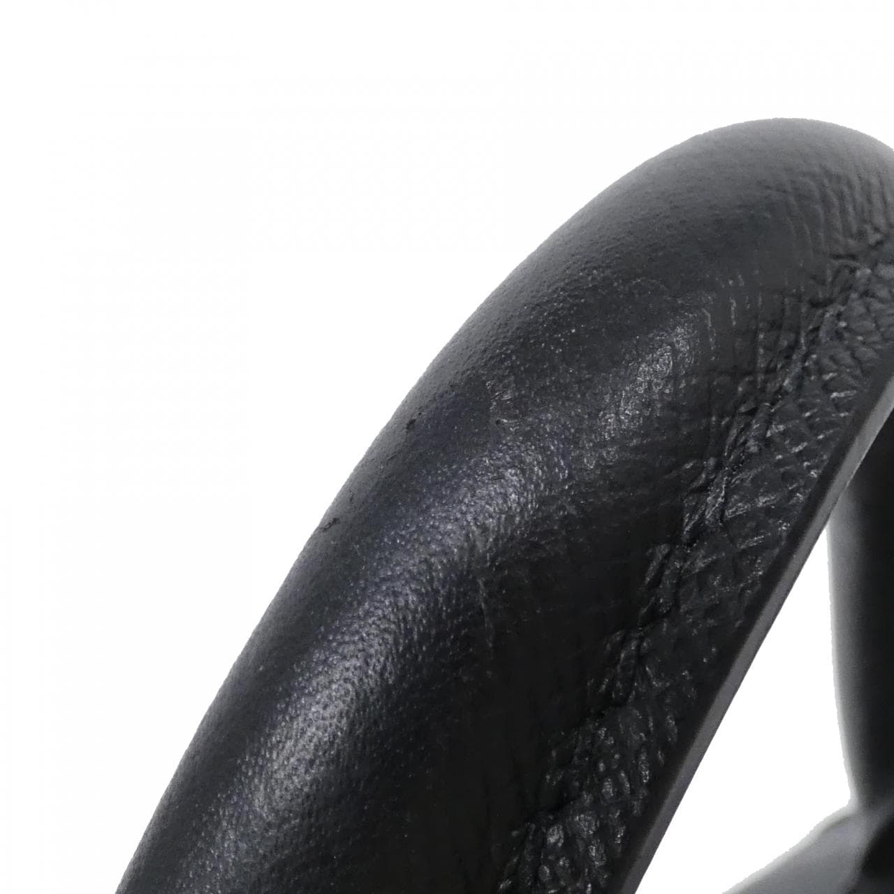 ルイヴィトン タイガ ポルト ドキュマン ヴォワヤージュ M30925 バッグ