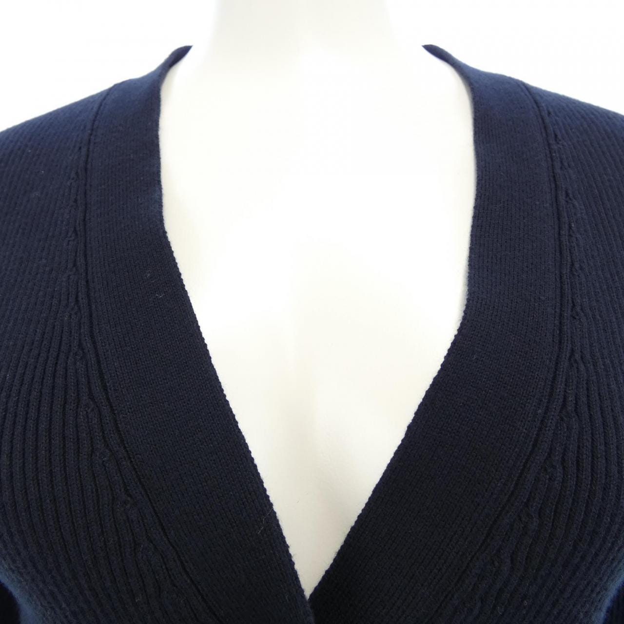 ミュウミュウ MIU MIU MMF182　1V8L カーディガン