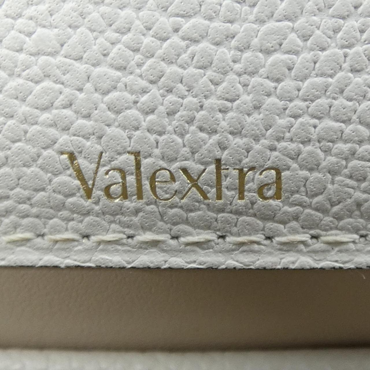 ヴァレクストラ VALEXTRA イジィデ ISIDE BAG