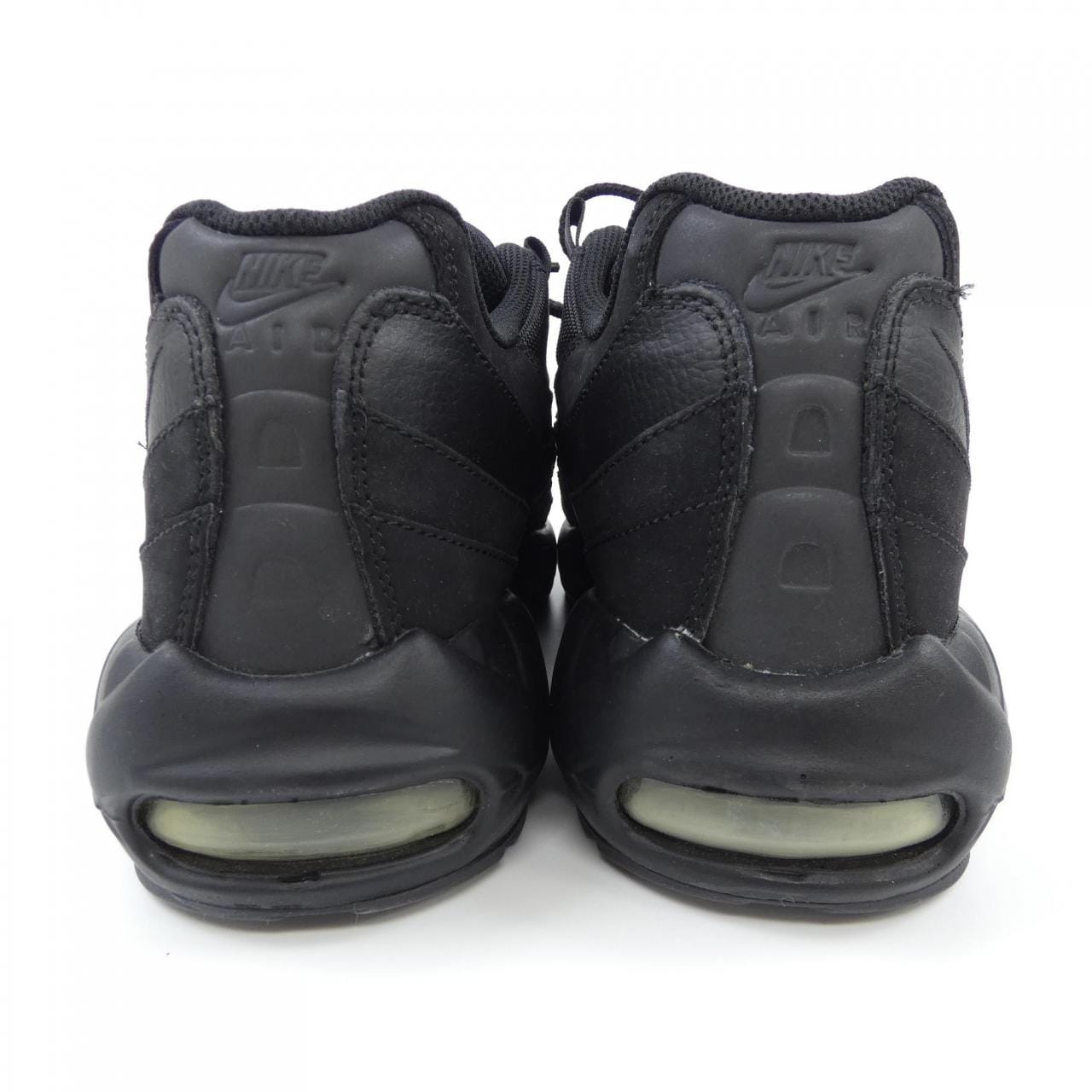 ナイキ NIKE スニーカー