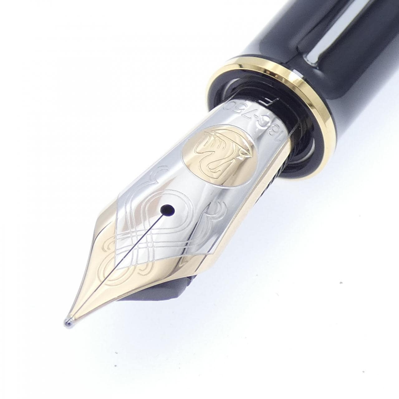 ペリカン スーベレーンM1000ブラック 万年筆