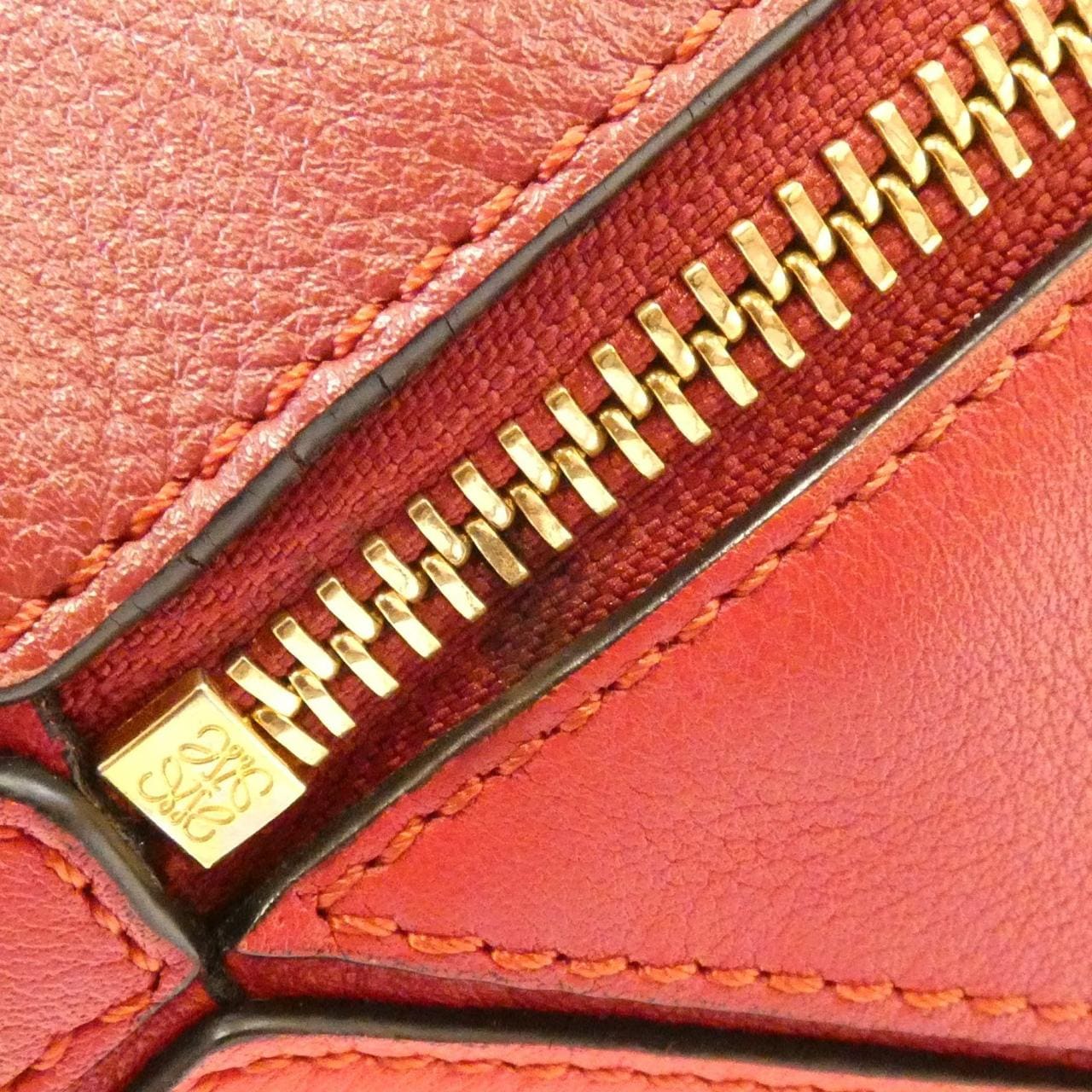 ロエベ パズル ミディアム 322 30FK74 バッグ