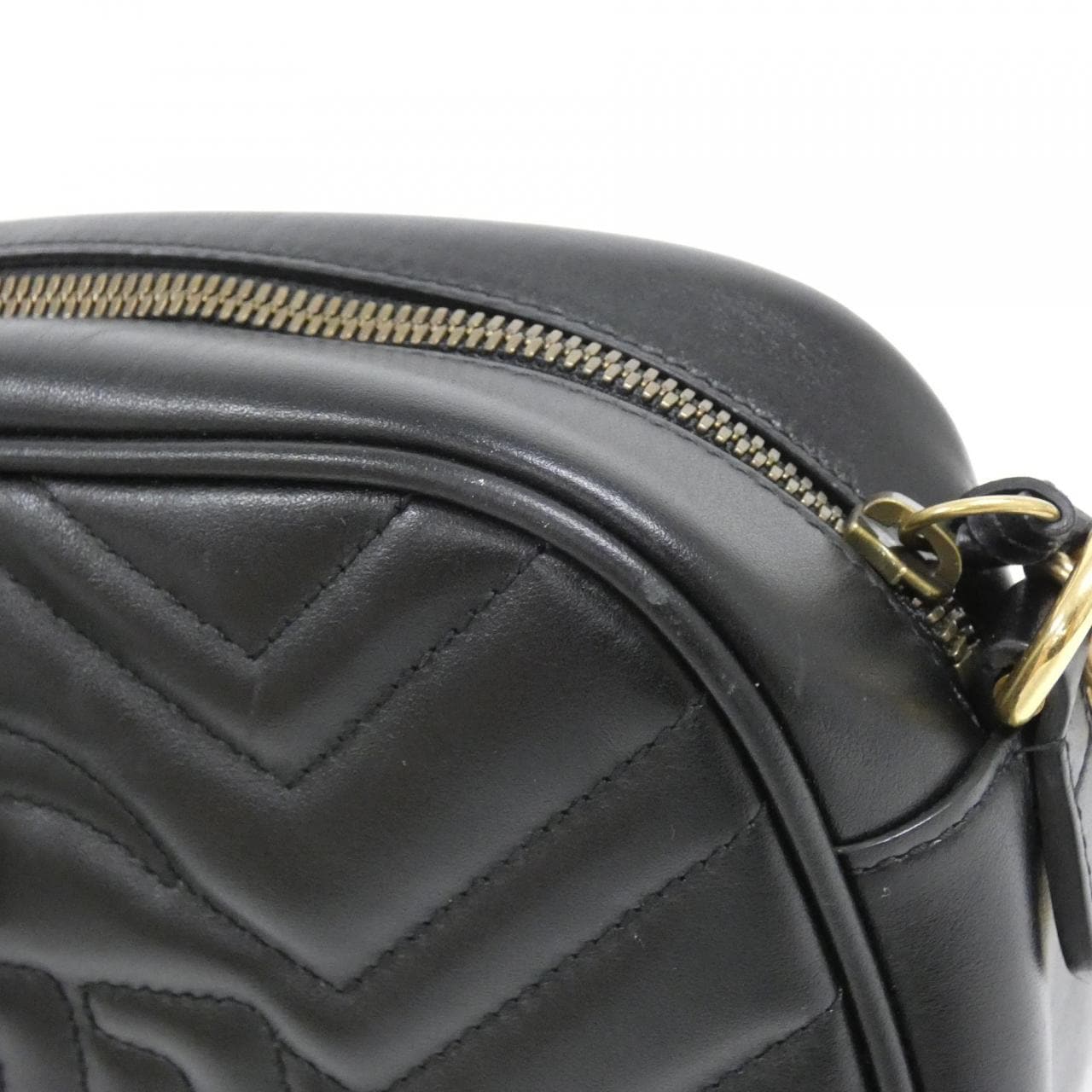 グッチ GG MARMONT 447632 DTD1T ショルダーバッグ