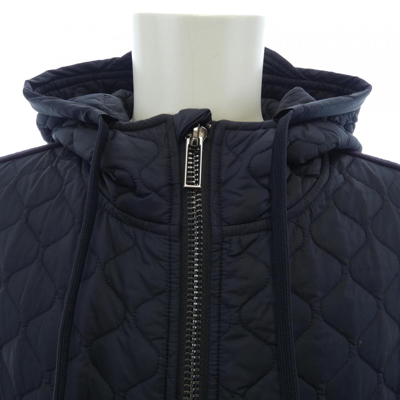 エンポリオアルマーニ EMPORIO ARMANI ベスト