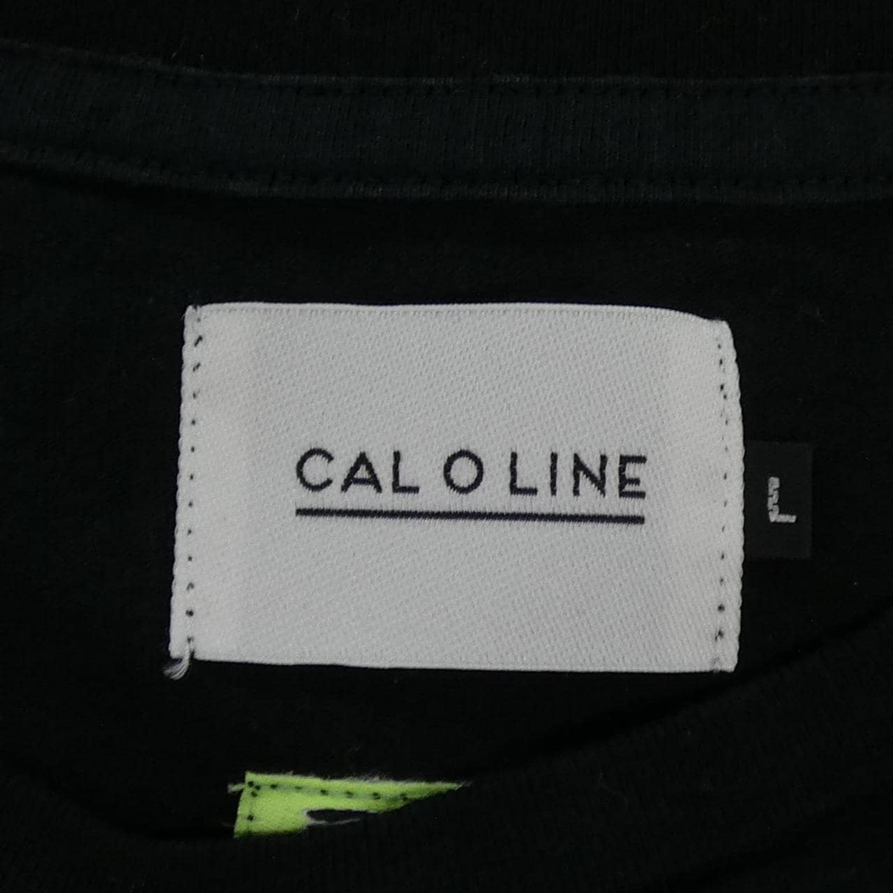 CALOLINE Tシャツ