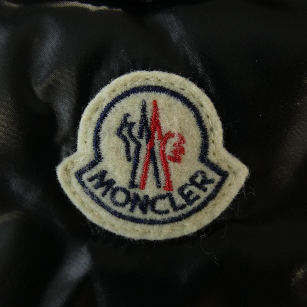 MONCLER蒙克勒羽絨服