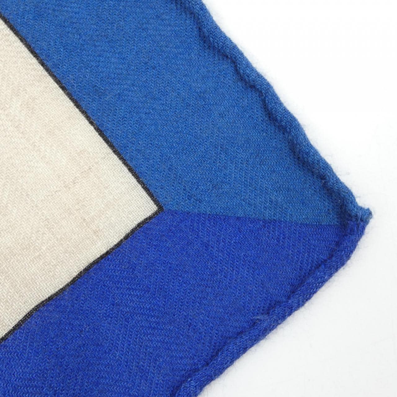 エルメス HERMES LES LEOPARDS レオパード H242953S カレジェアン140 ショール