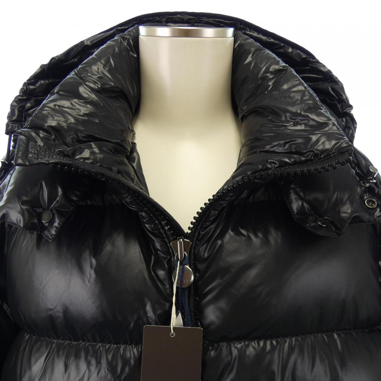 モンクレール MONCLER ダウンジャケット