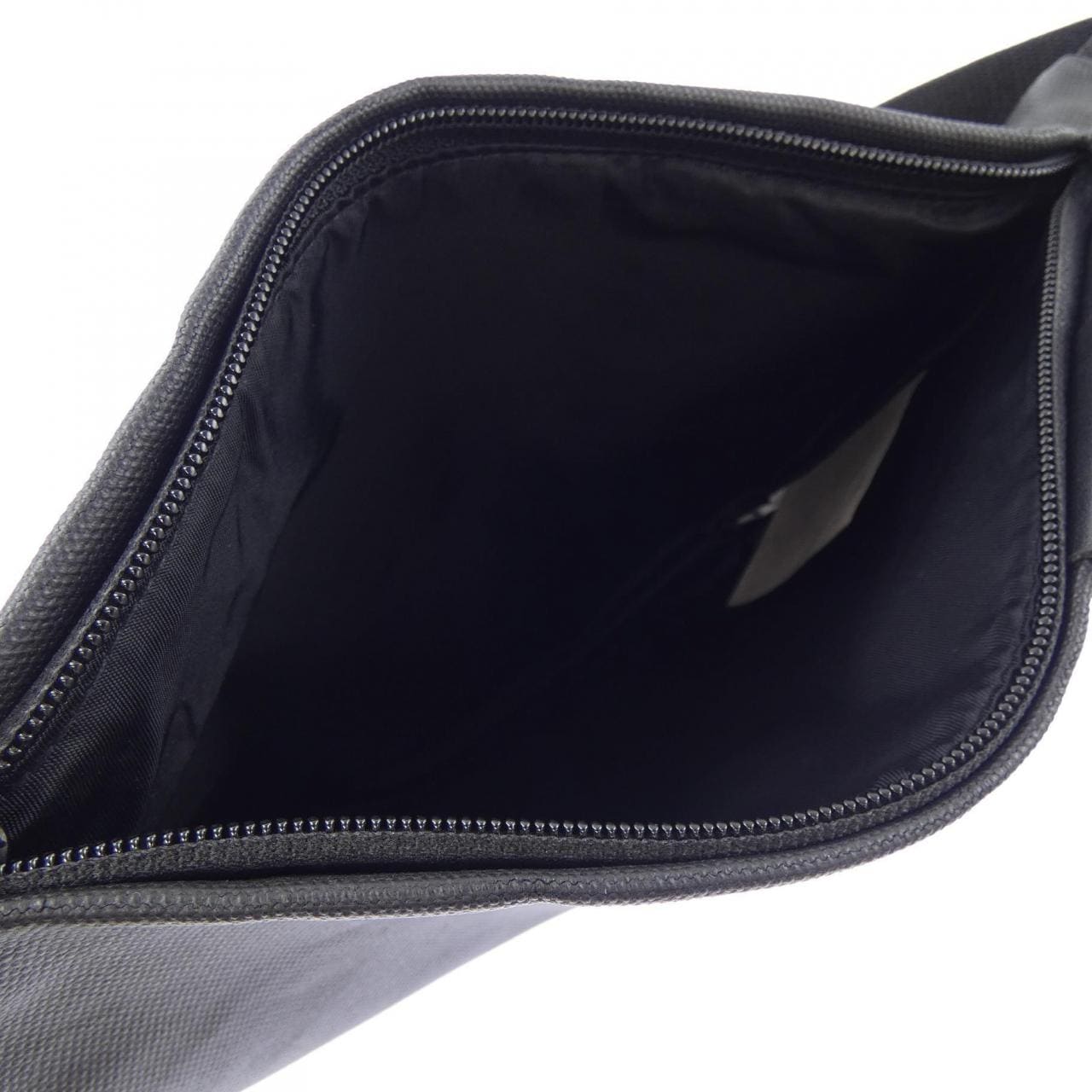 コートエシエル COTE&CIEL Inn M Sleek BAG