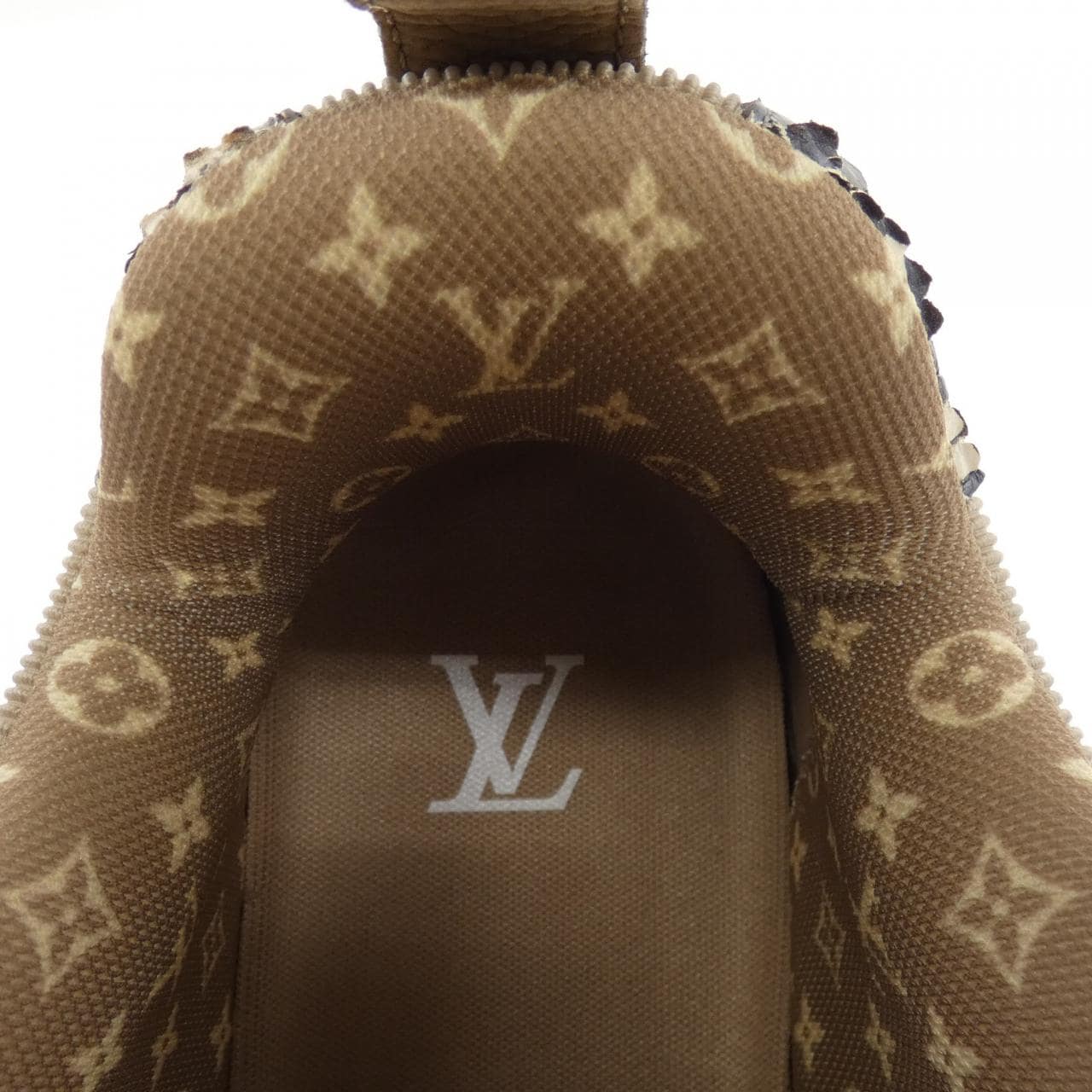 ルイヴィトン LOUIS VUITTON LVスケートライン スニーカー