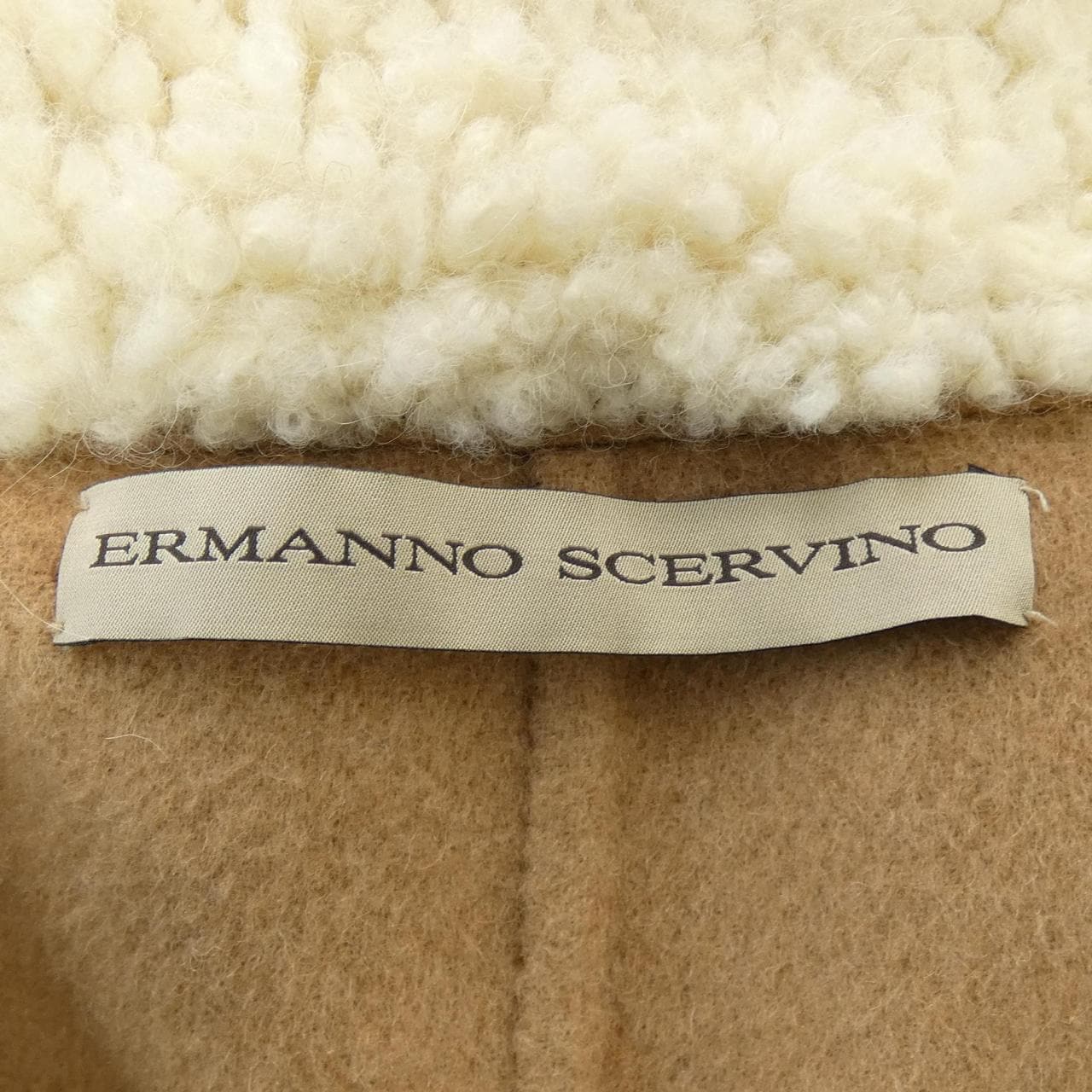 エルマンノシュエルビーノ ERMANNO SCERVINO コート