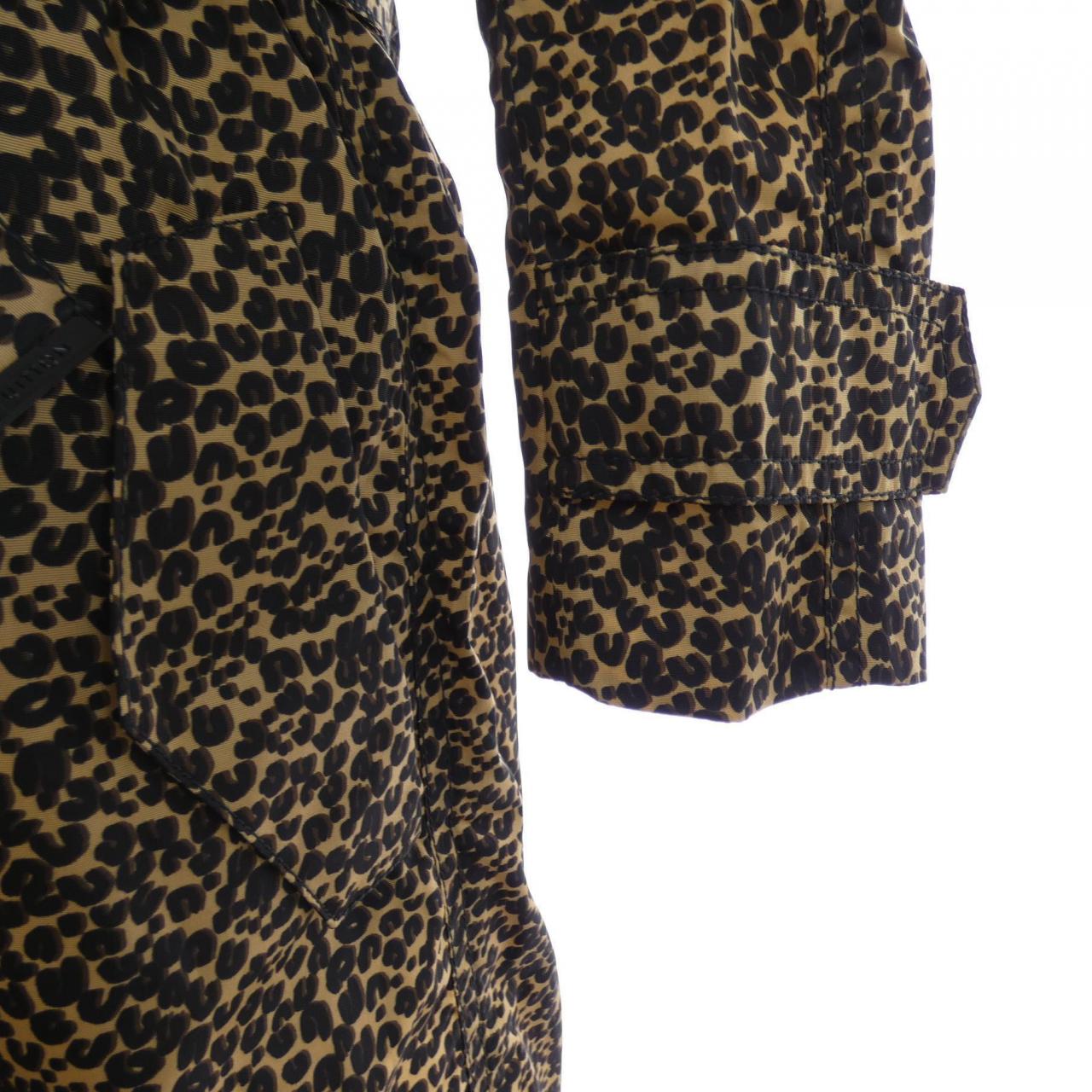 LOUIS VUITTON F5CO03P7D 風衣