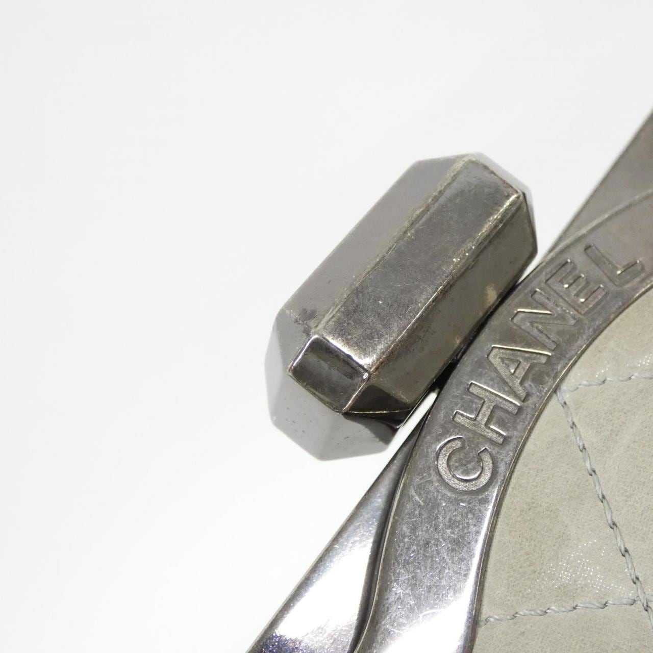 シャネル バッグ