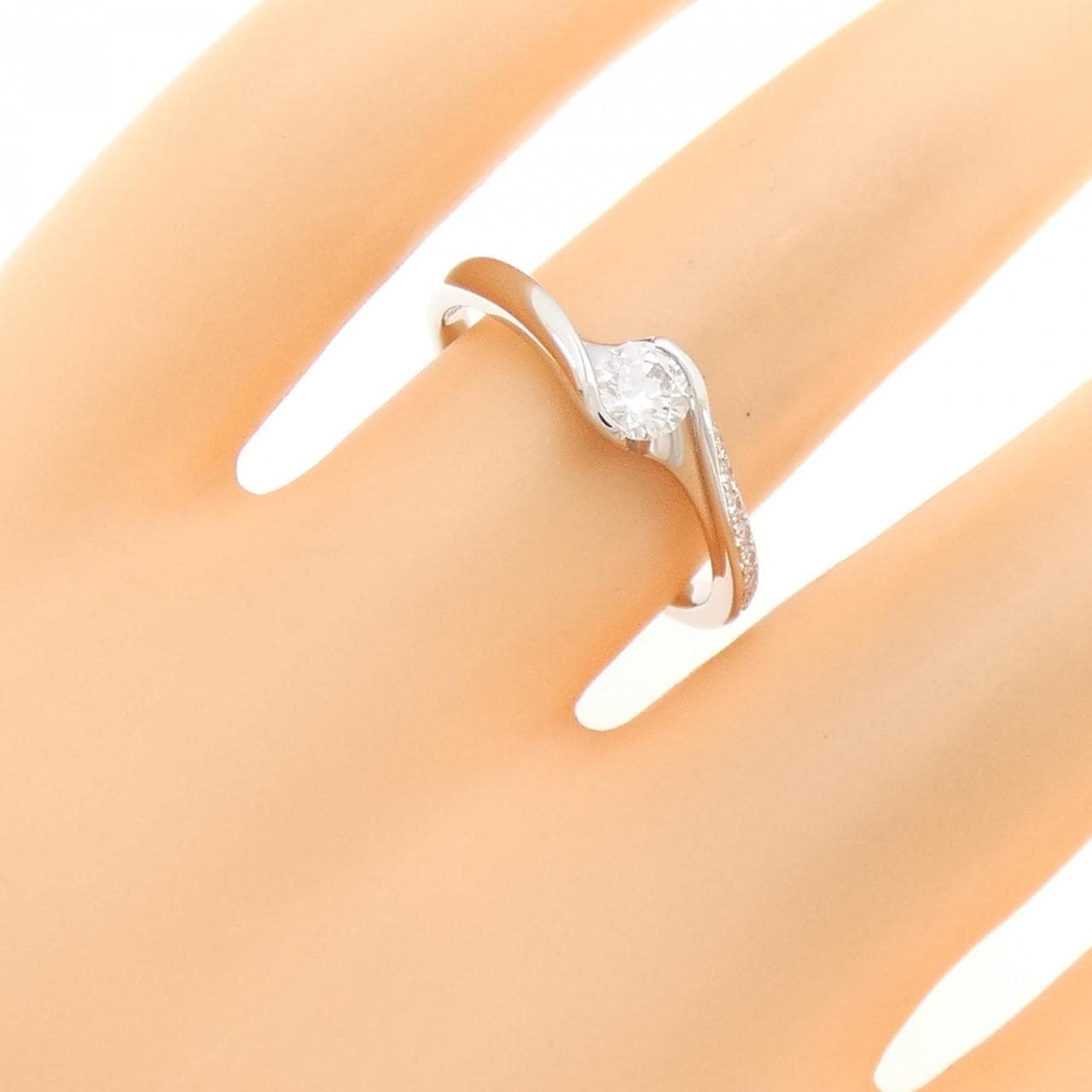 ニワカ ダイヤモンド リング 0.25CT