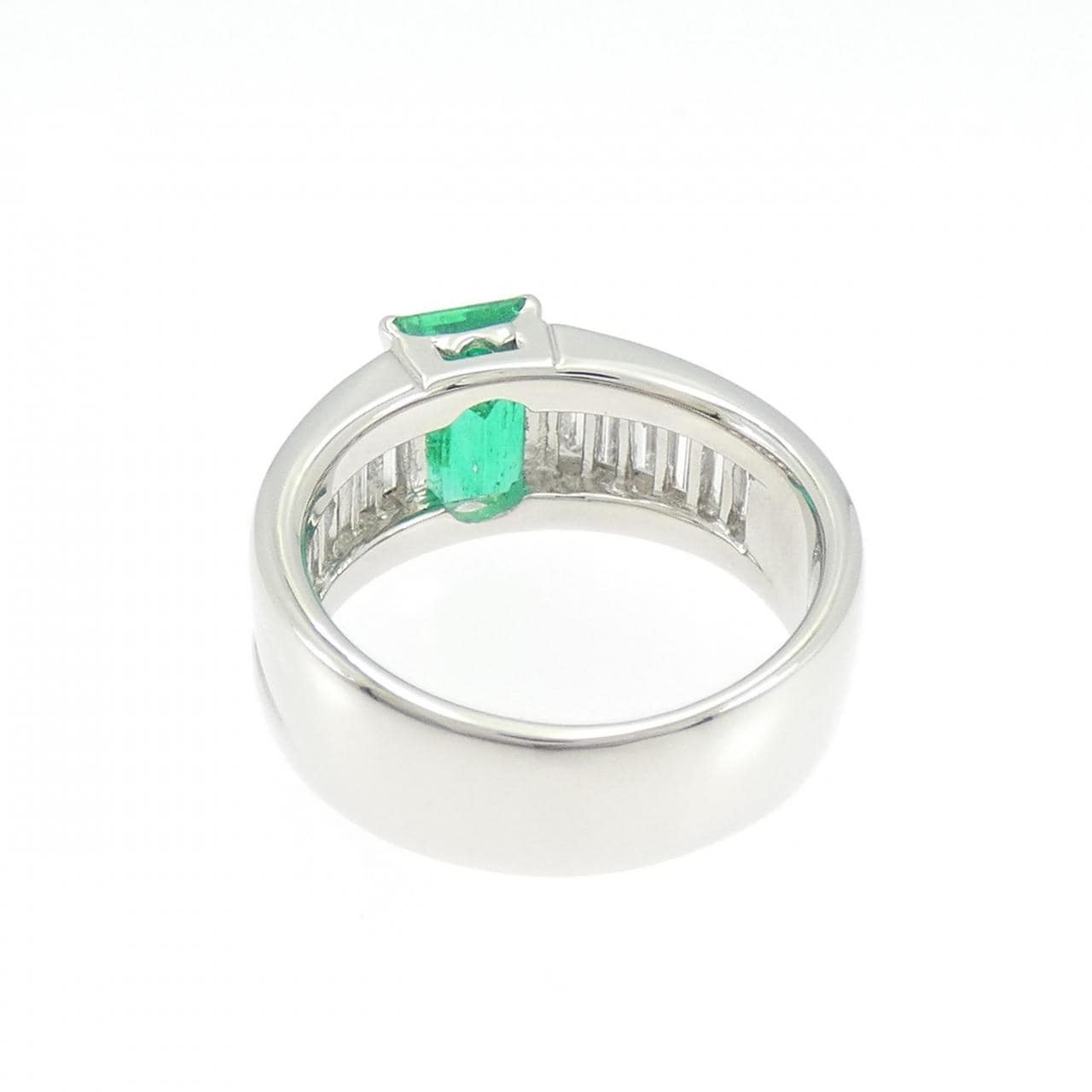 PT900 エメラルド リング 1.47CT