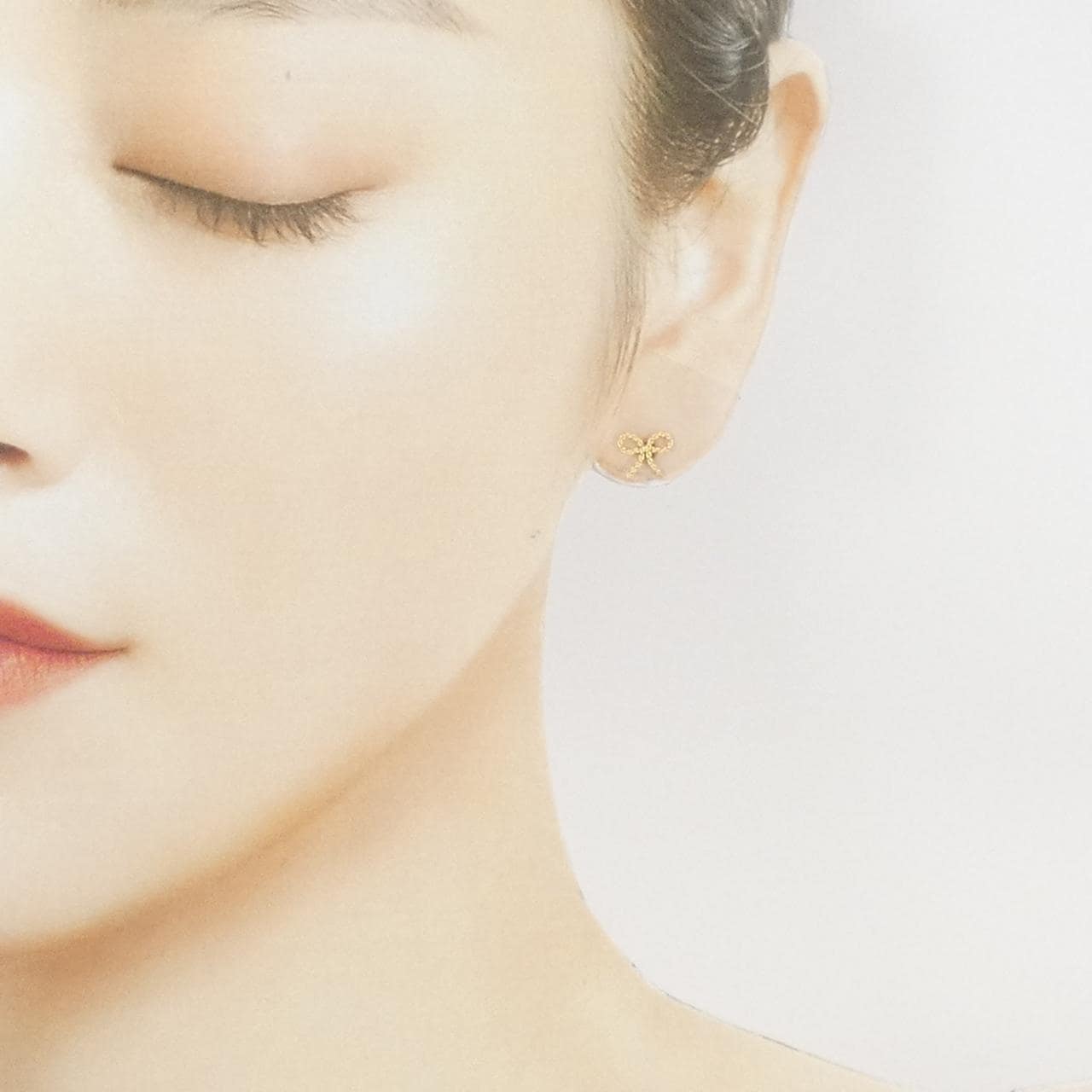 K18YG リボン ピアス