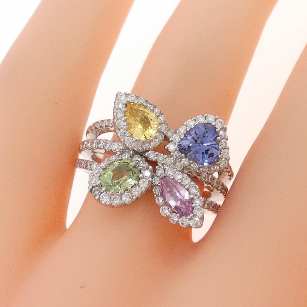 18KWG サファイヤ リング 1.58CT