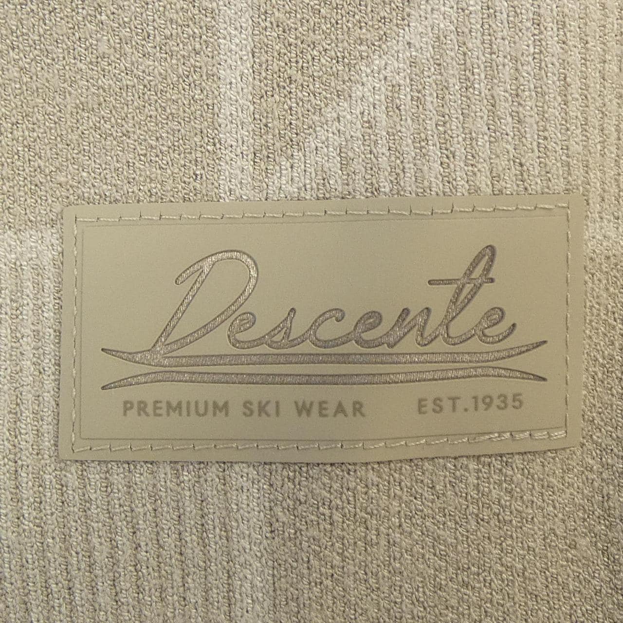 デサント DESCENTE ニット