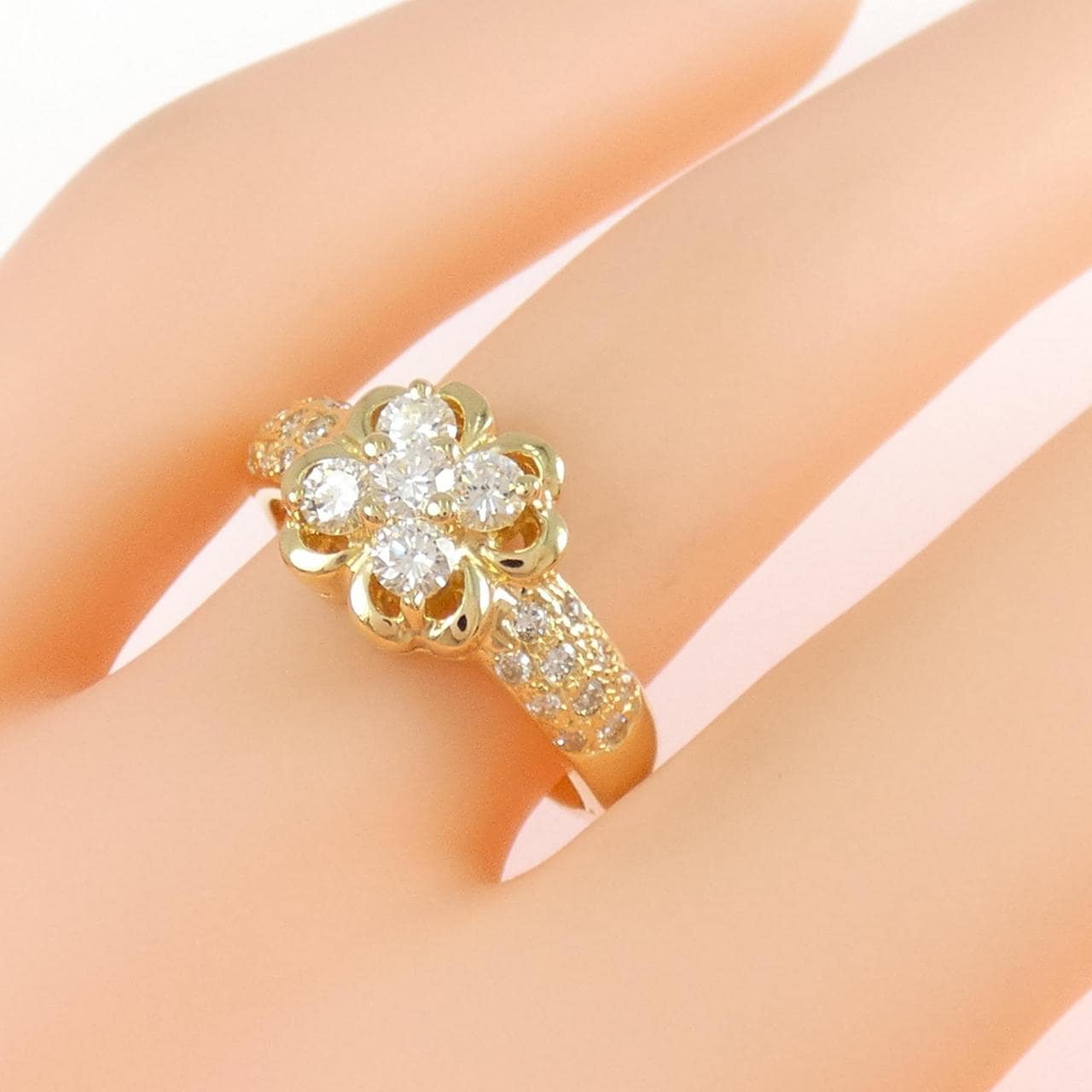 K18YG フラワー ダイヤモンド リング 0.70CT