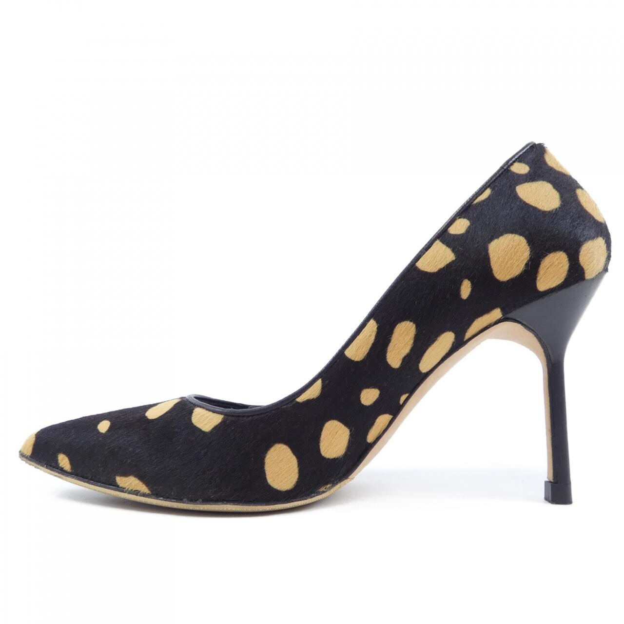 MANOLO BLAHNIK manolo blahnik pumps