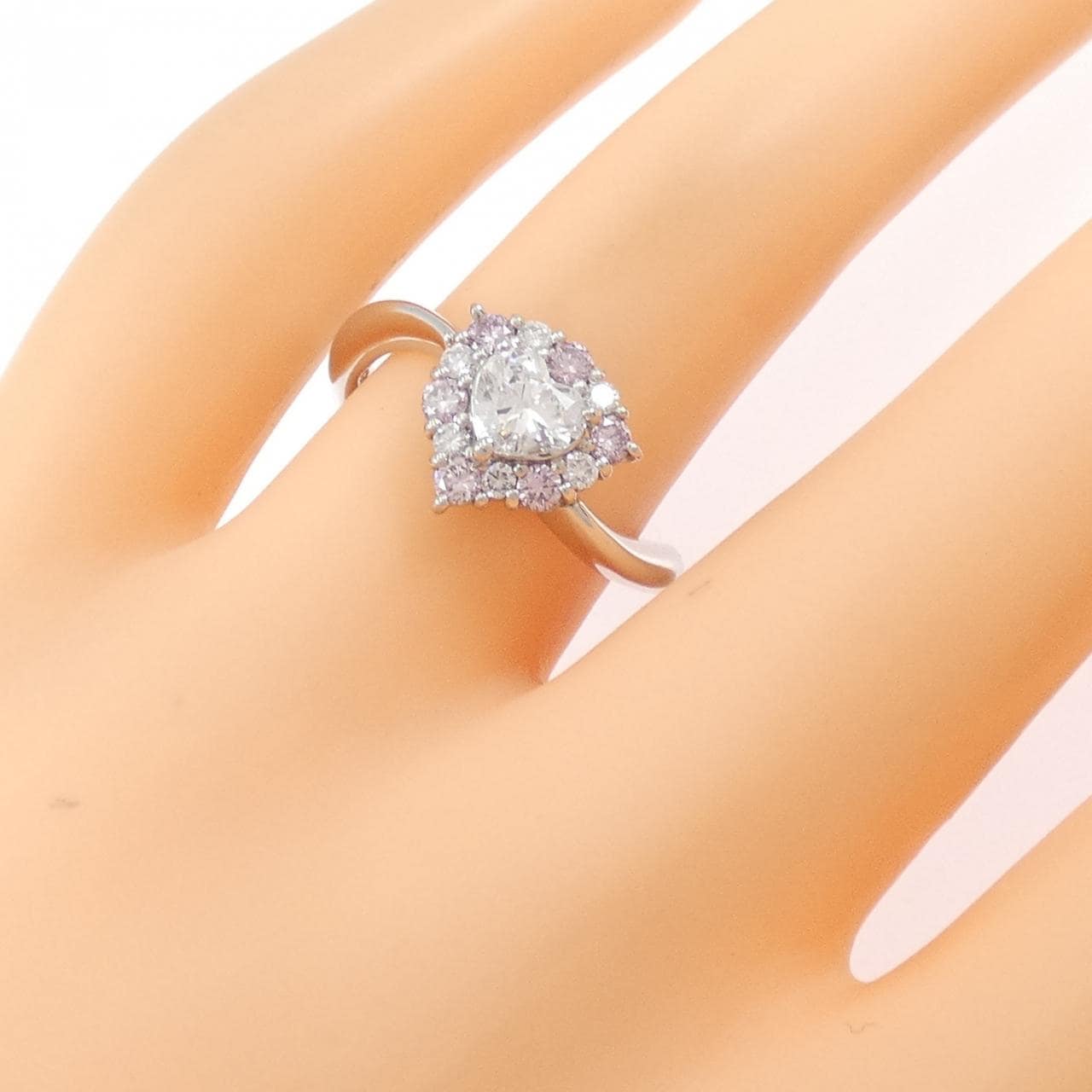PT900 ダイヤモンド リング 0.510CT D SI1 ハートシェイプ