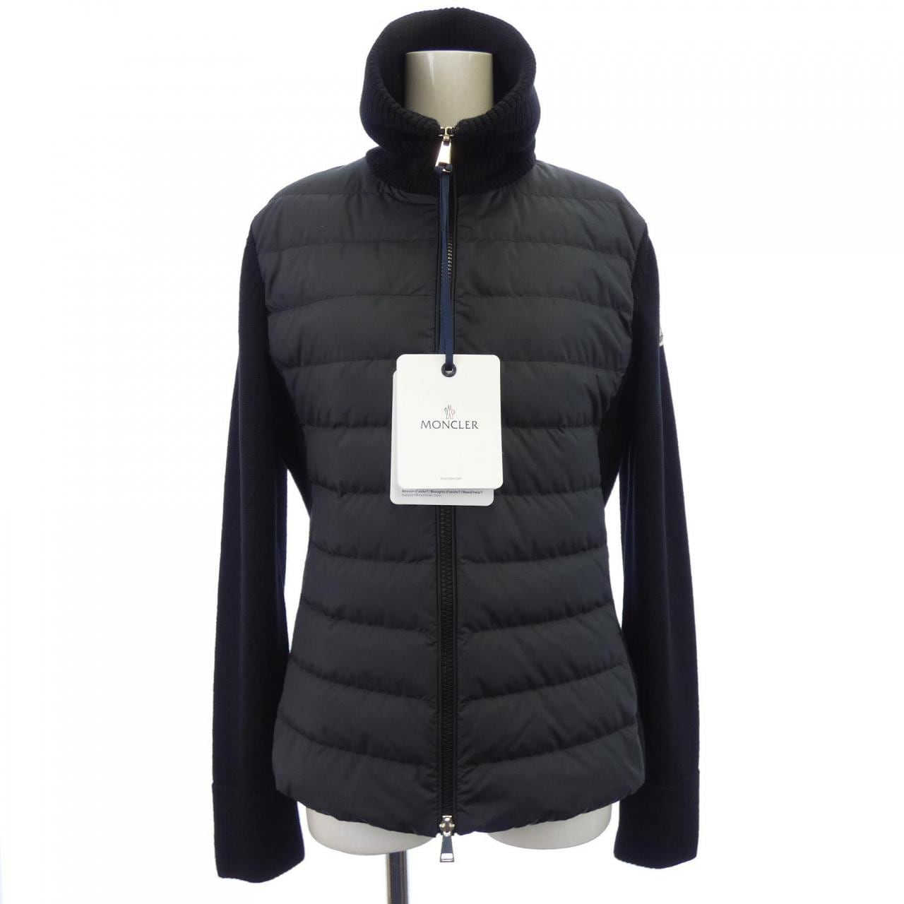 【新品】モンクレール MONCLER 20939B00035 ダウンジャケット