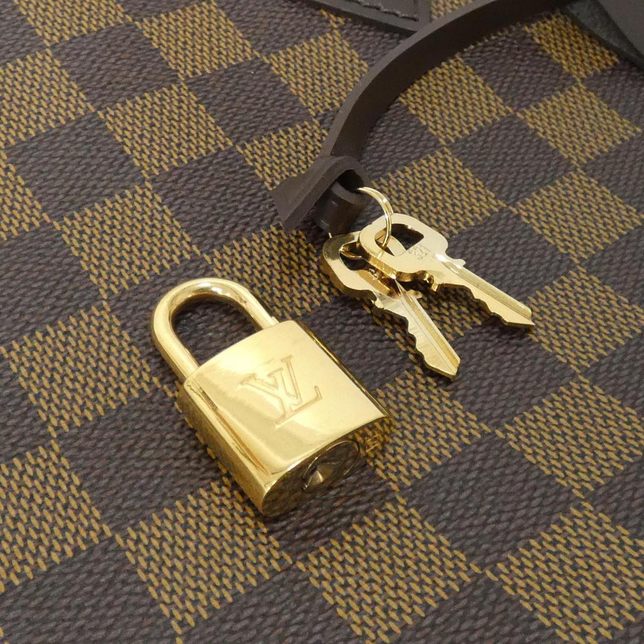 ルイヴィトン ダミエ アルマ PM N53151 バッグ