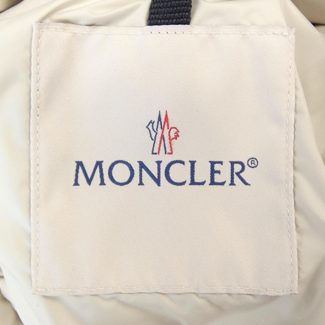 モンクレール MONCLER ARNEB ダウンジャケット