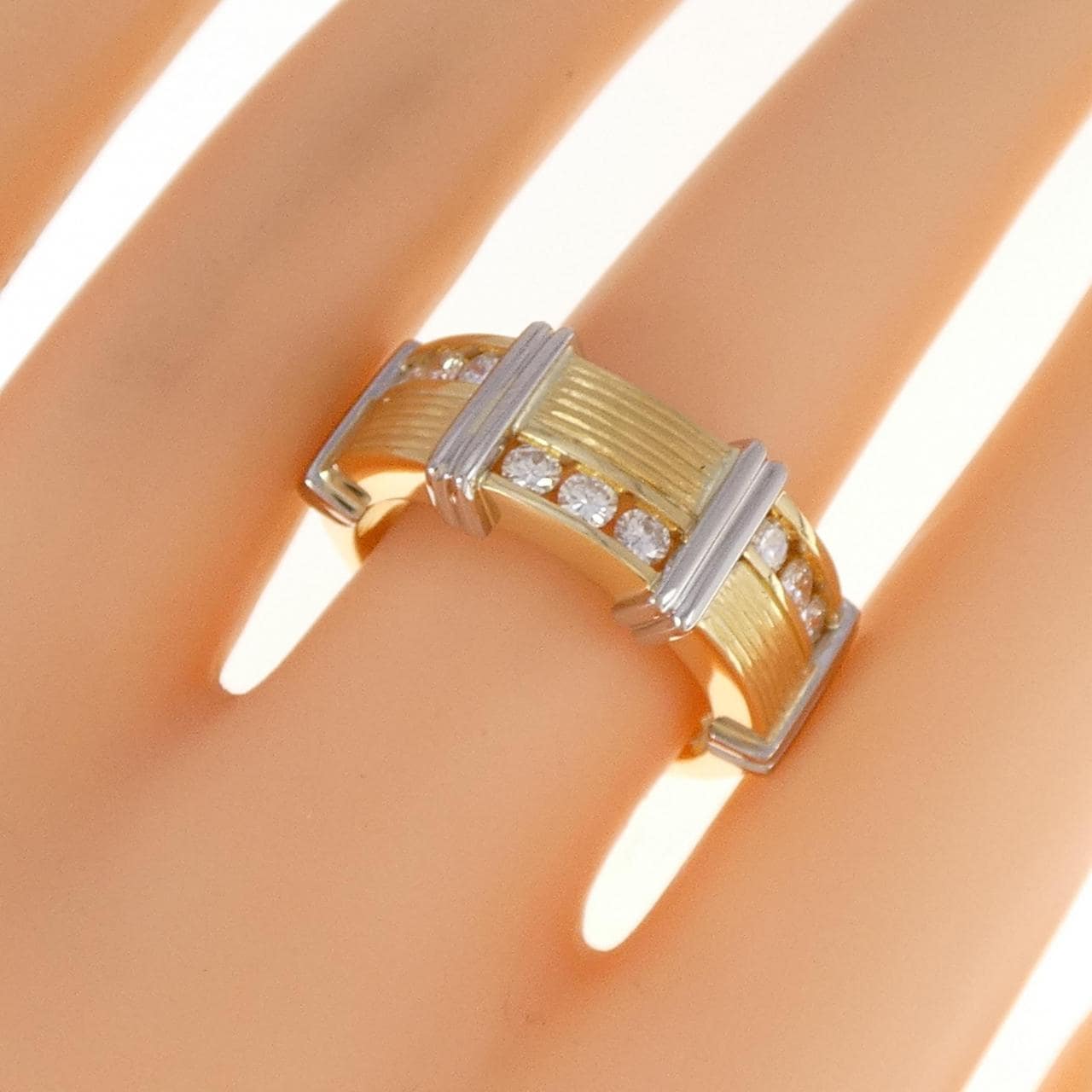 K18YG/PT ダイヤモンド リング 0.53CT