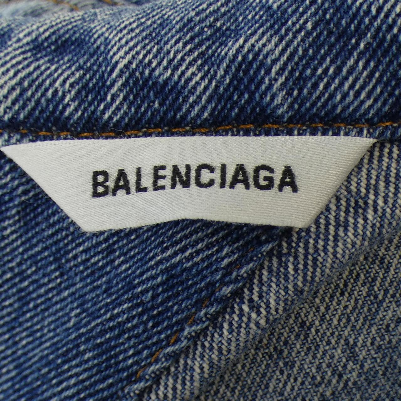 バレンシアガ BALENCIAGA トップス