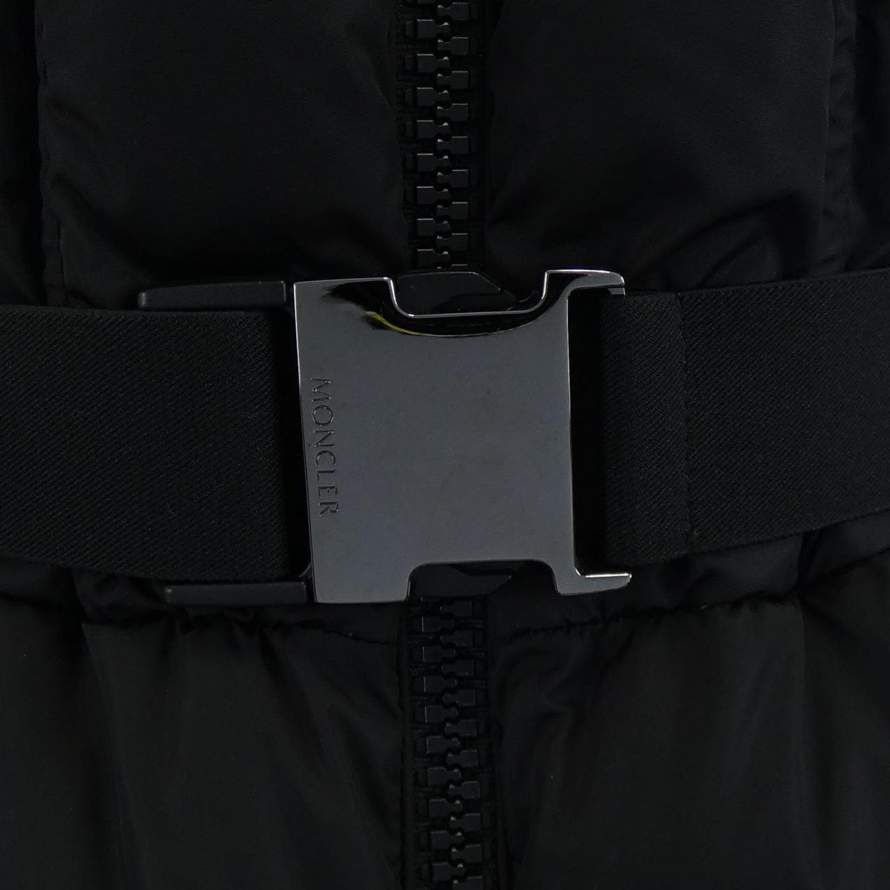 MONCLER蒙克勒羽绒服