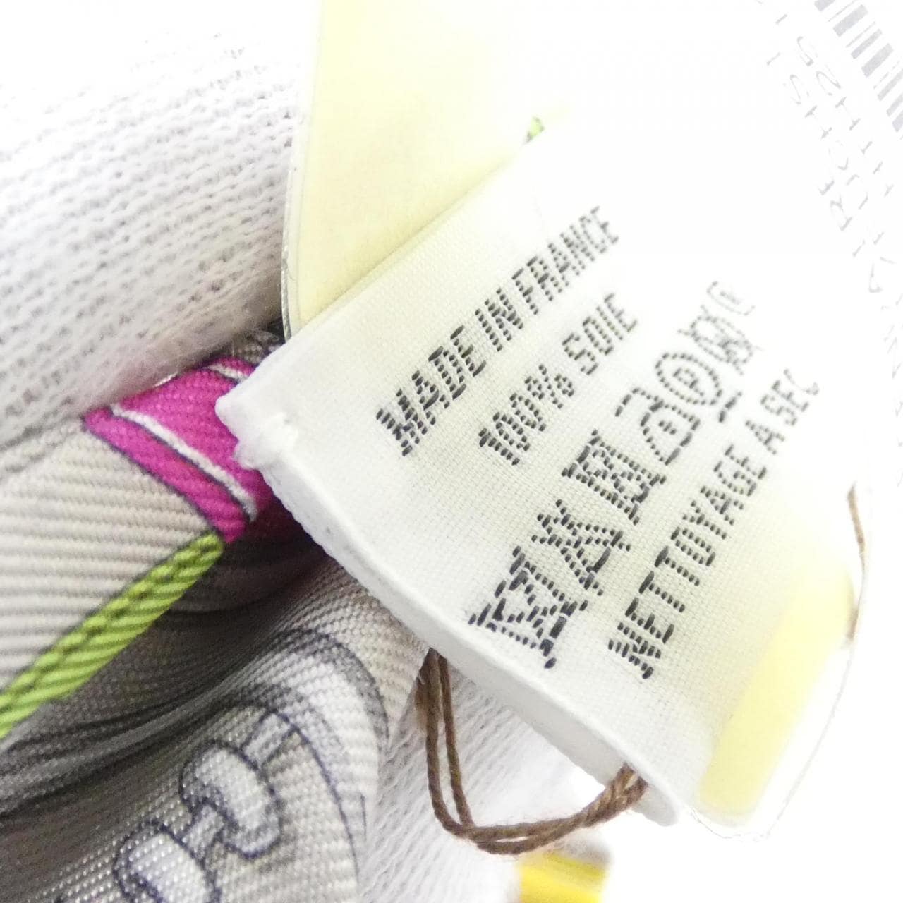 【未使用品】エルメス HARNAIS LEGENDIRE ツイリー 064299S スカーフ