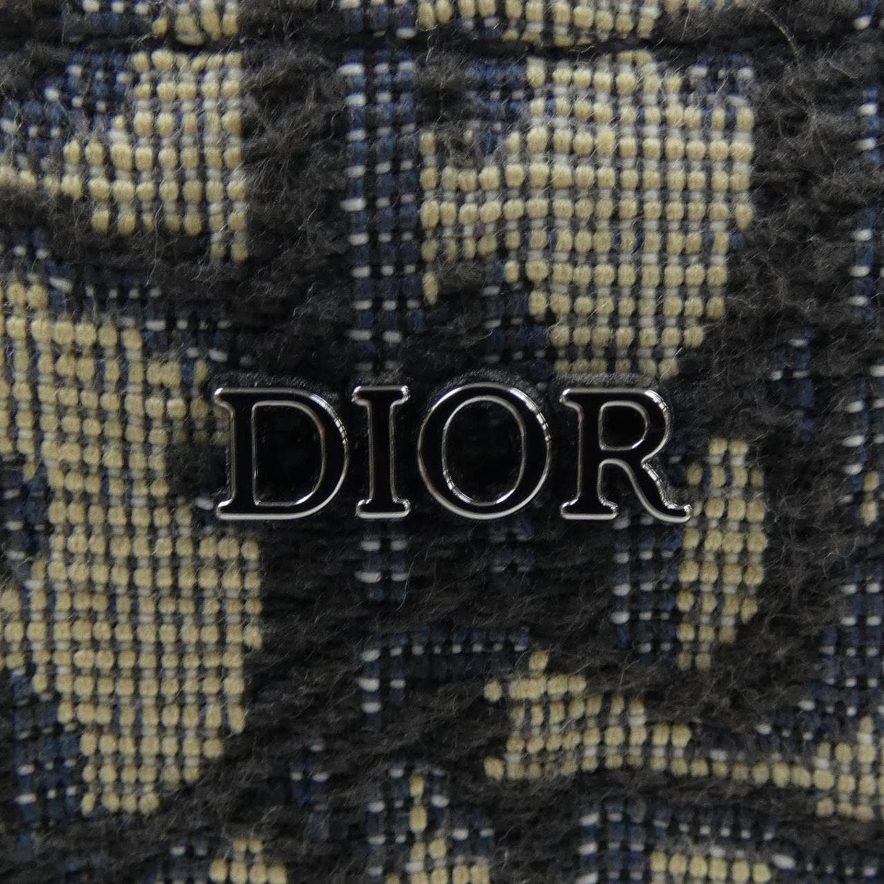 DIOR包