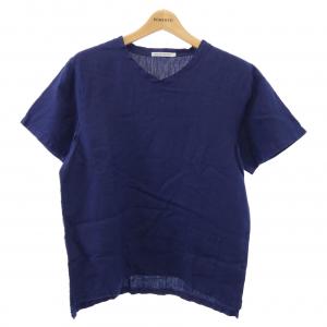 UNDER THE SUN WEAR Tシャツ