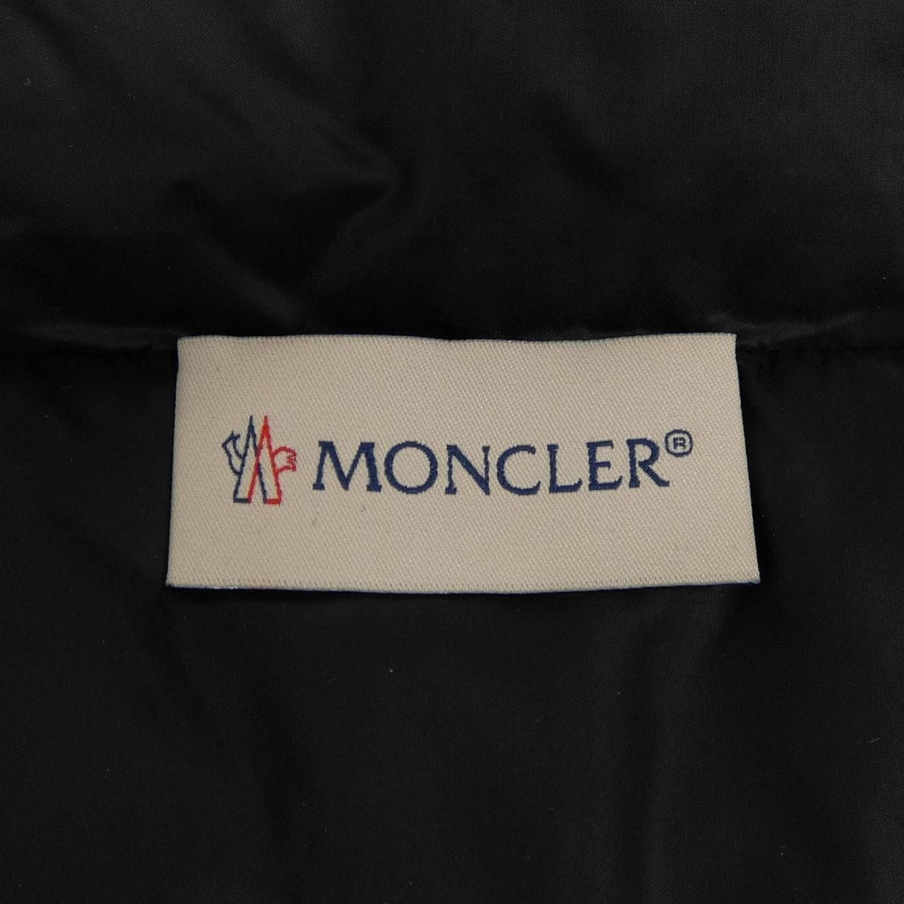 モンクレール MONCLER 20939B51100 ダウンジャケット
