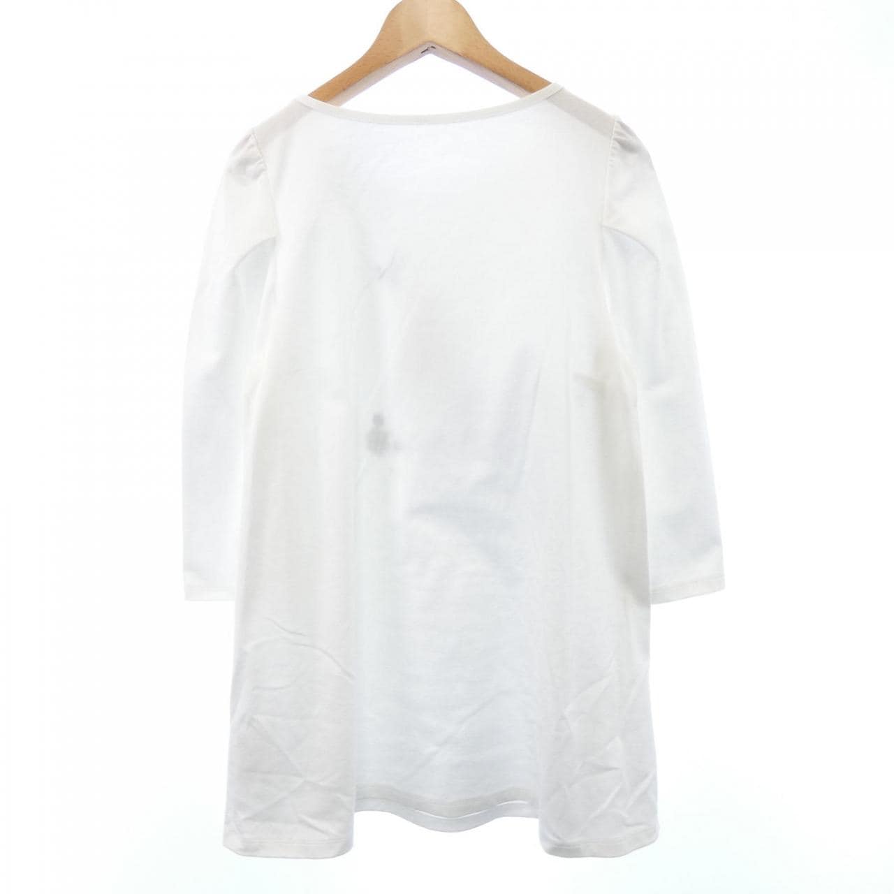 トゥービーシック TO BE CHIC Tシャツ