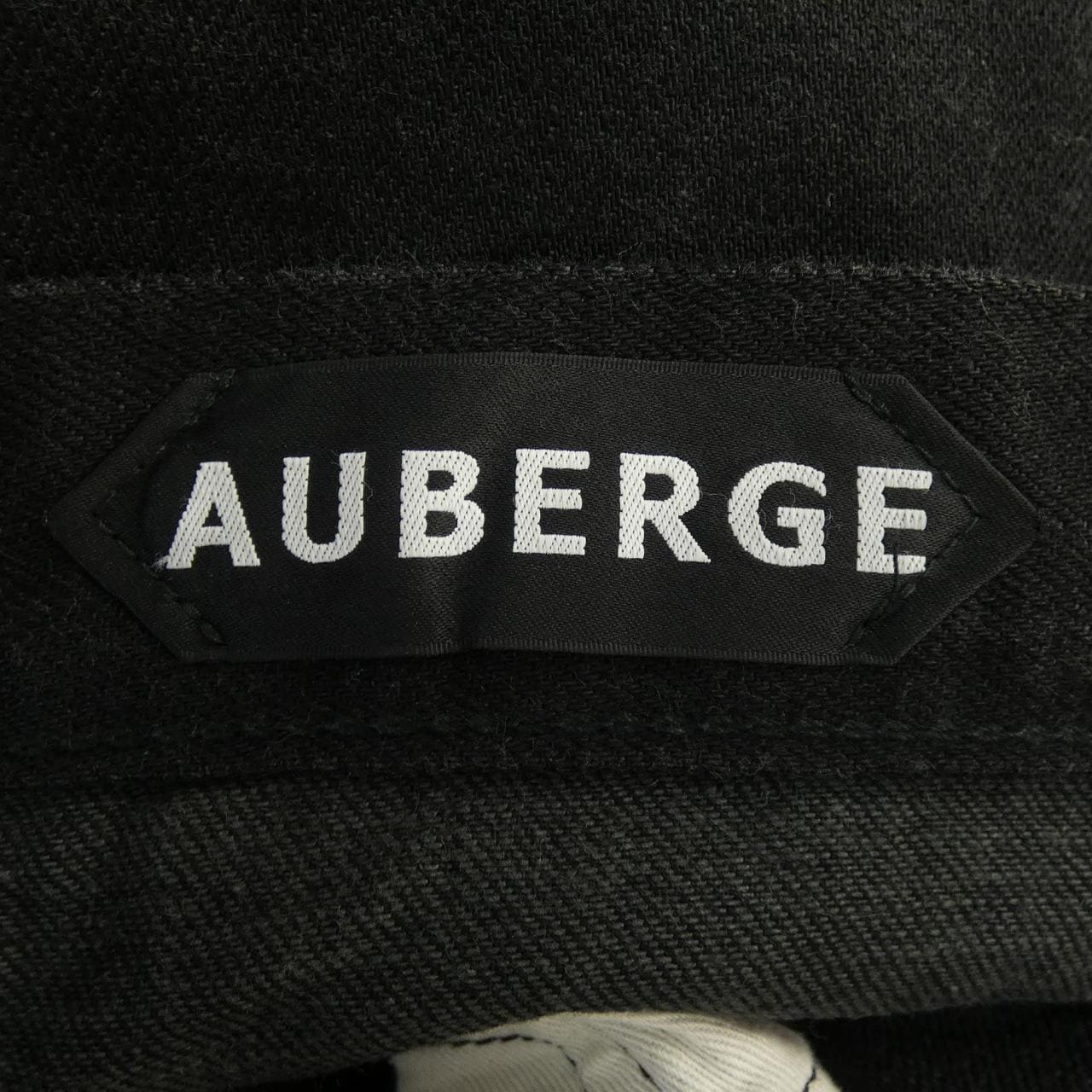 オーベルジュ AUBERGE ジーンズ