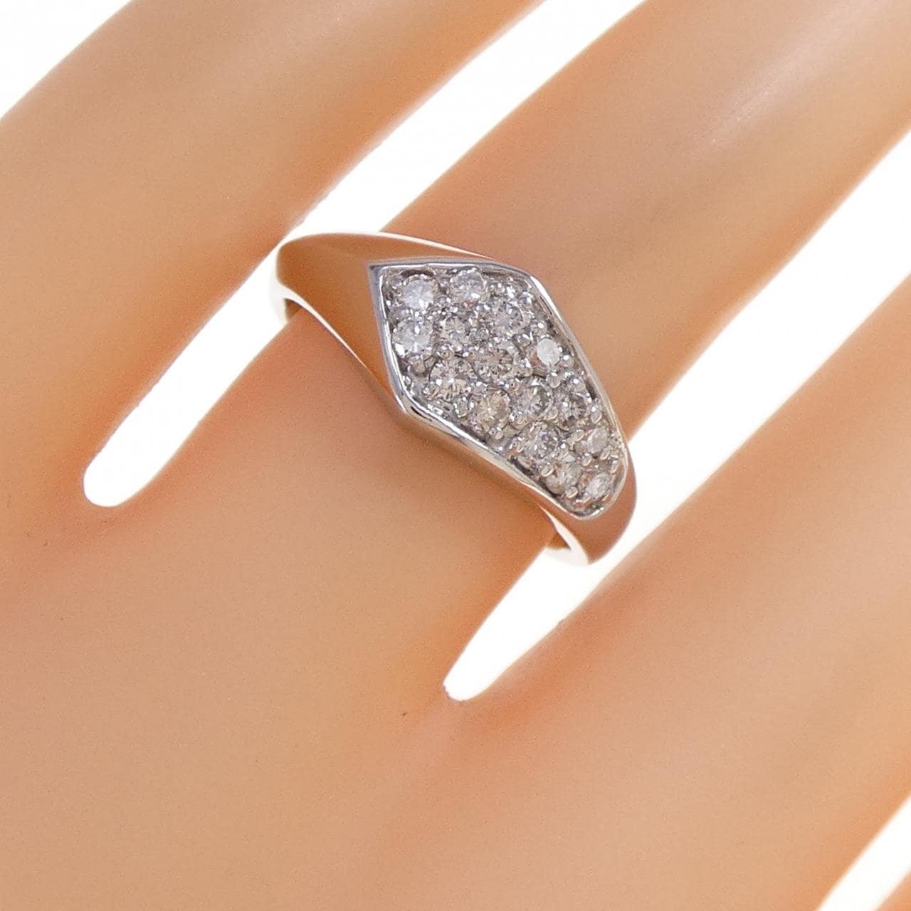 PT900 ダイヤモンド リング 0.43CT