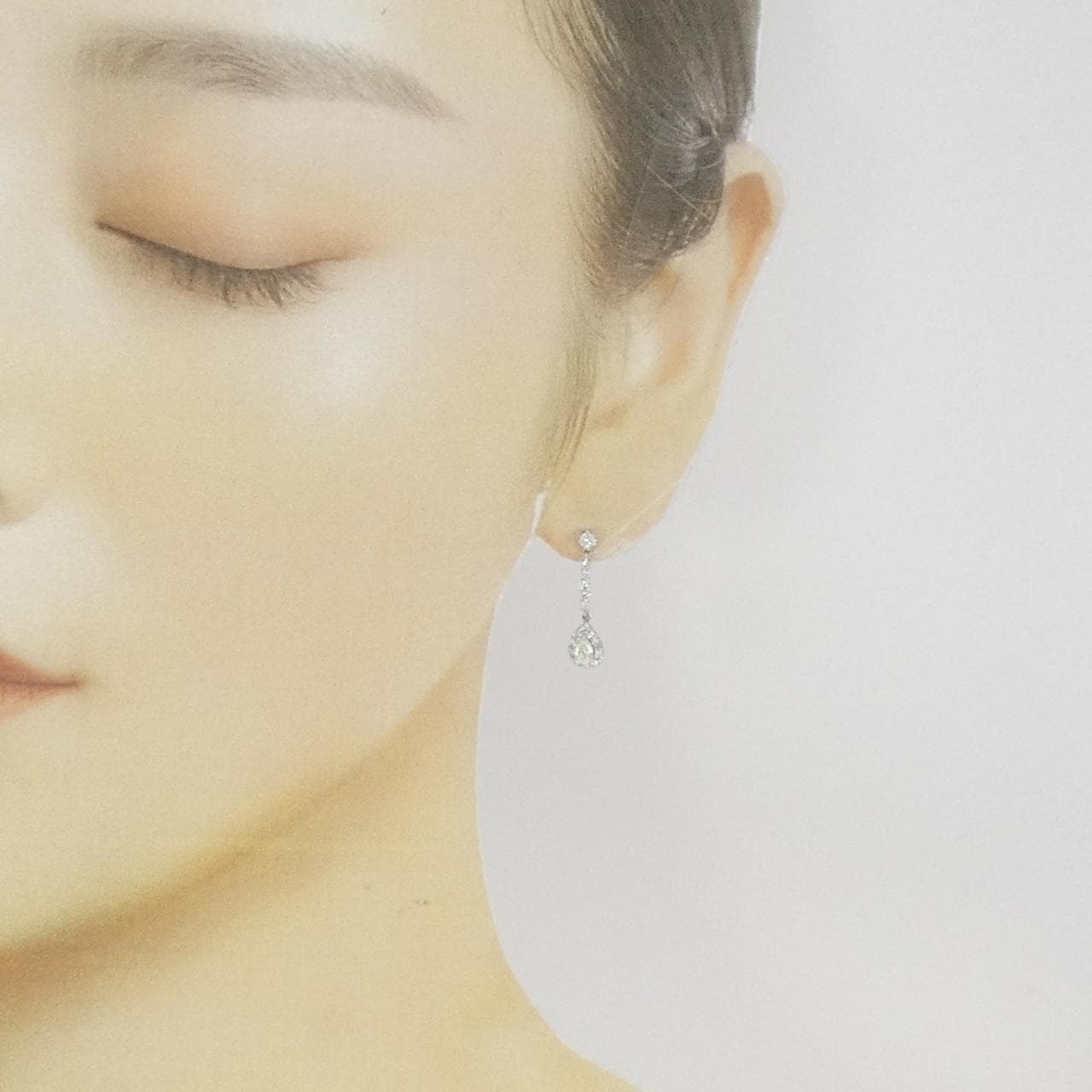 【新品】PT900 ダイヤモンド ピアス 0.80CT
