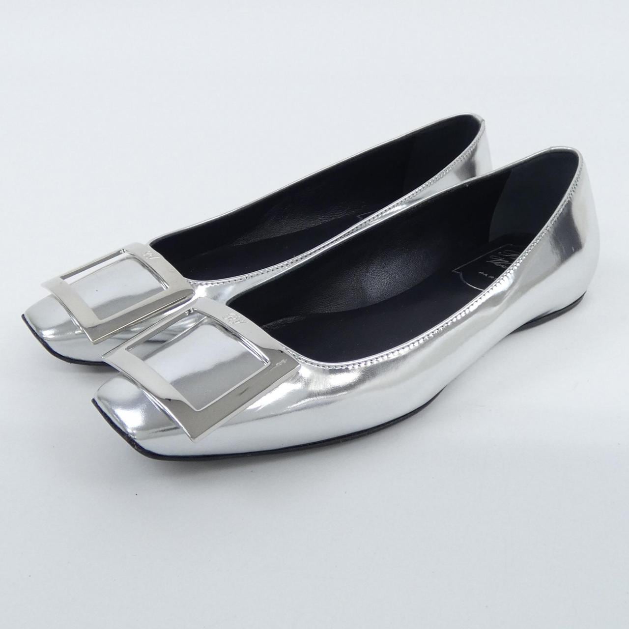 ロジェヴィヴィエ ROGER VIVIER フラットシューズ
