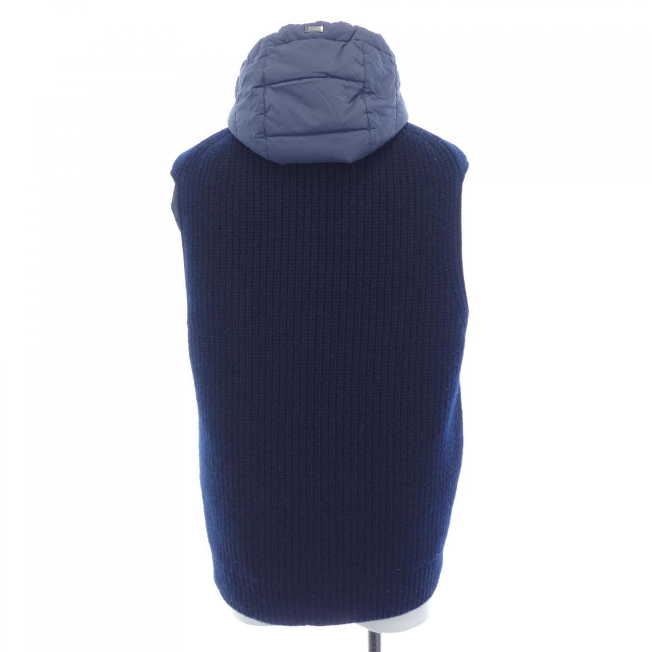 ヘルノ Herno RESORT MC009UR ベスト