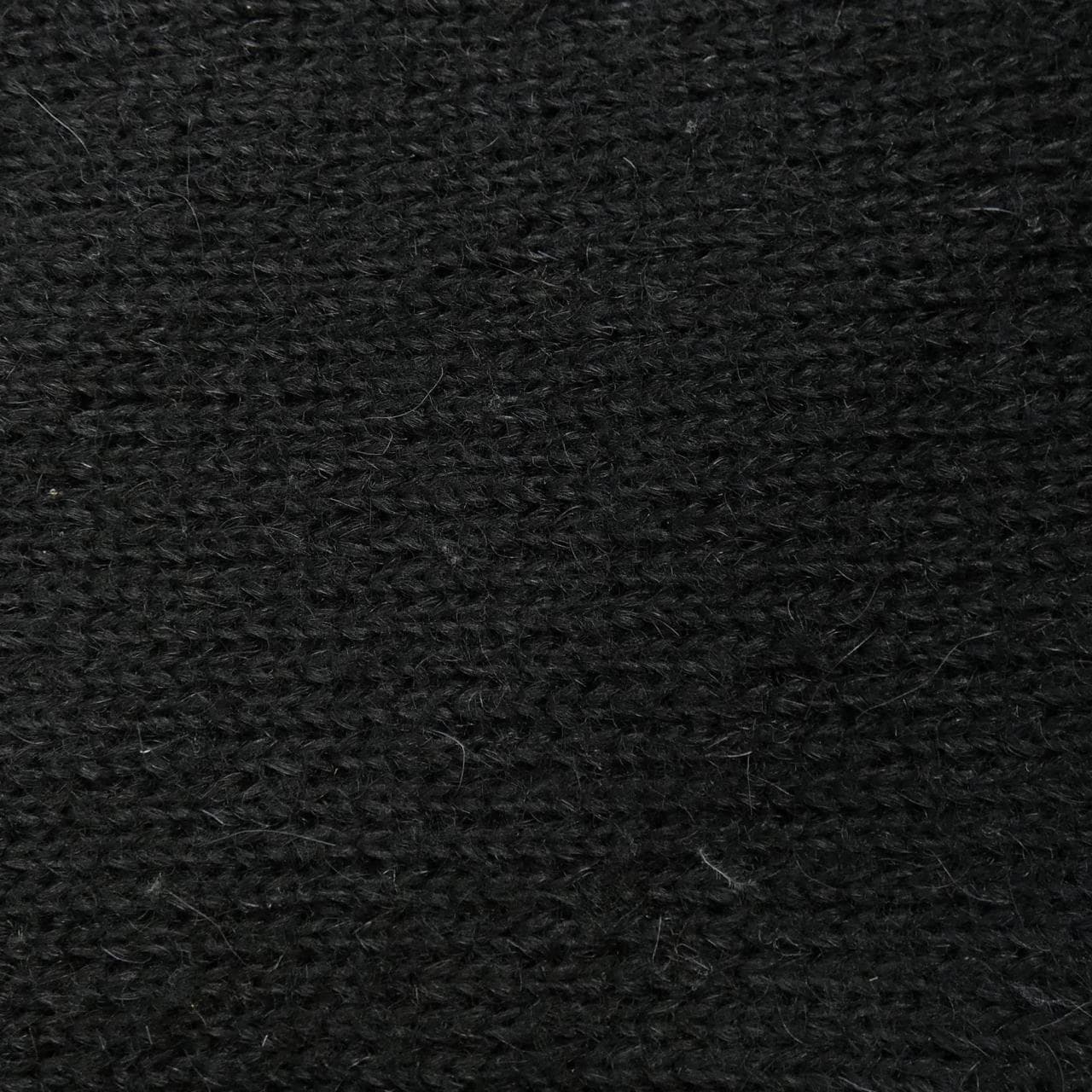 YTILAER STUDIO Cardigan