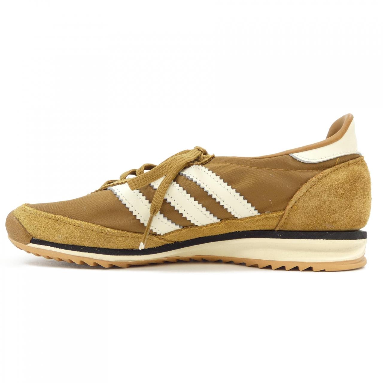 アディダス ADIDAS JH8654 スニーカー