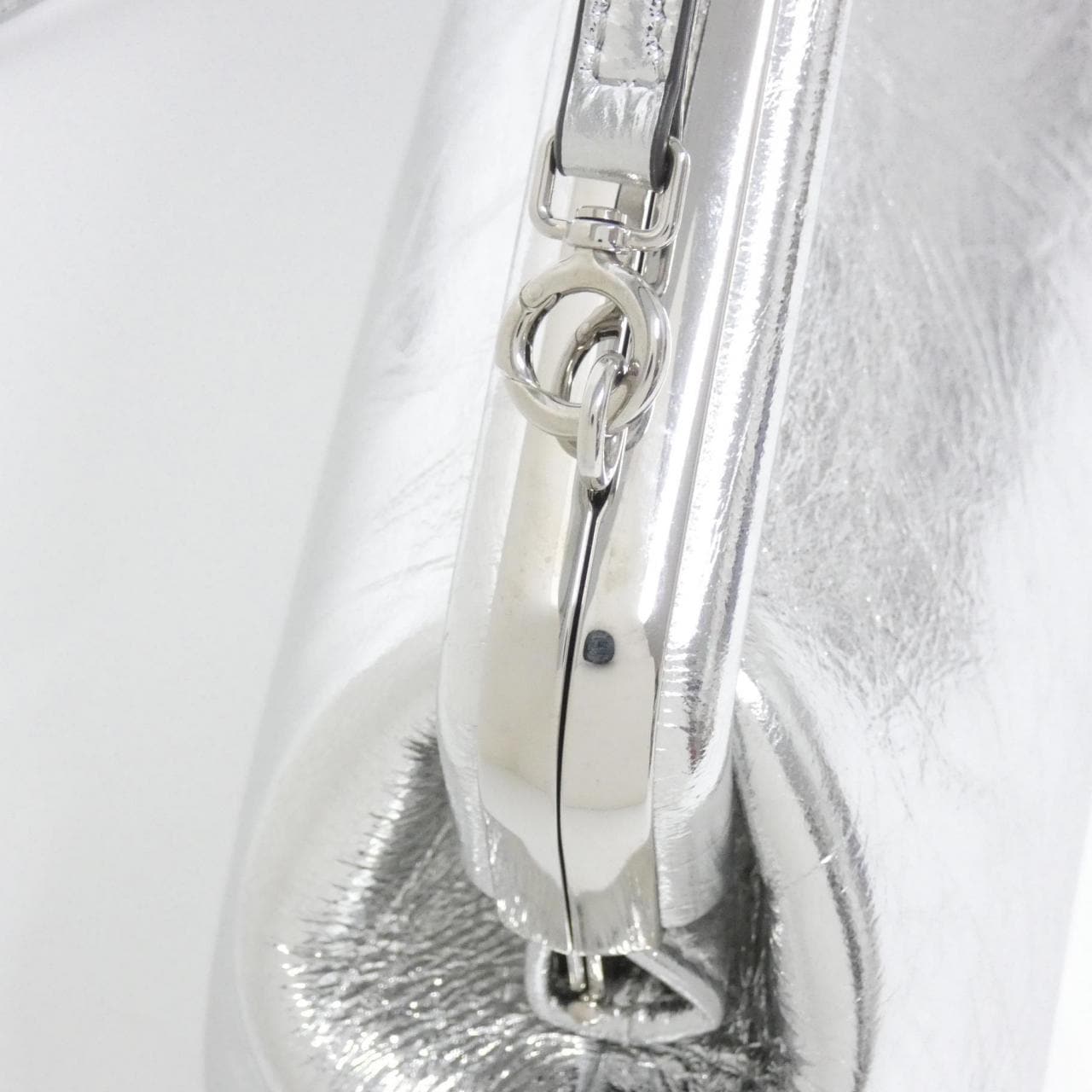 フェンディ フェンディ ファースト スモール 8BP129 AISP バッグ