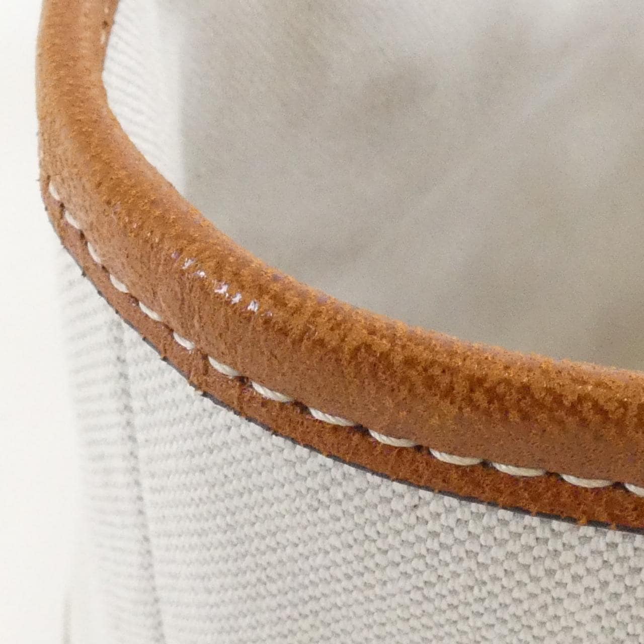 バレンシアガ ビアリッツ トート スモール 834501 2ABR8 バッグ